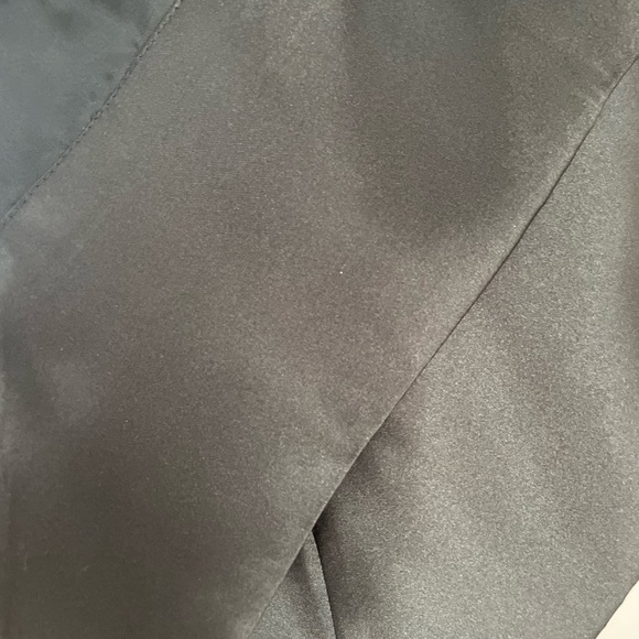 Embroidered black dress scarf shawl event wrap - Picture 5 of 8